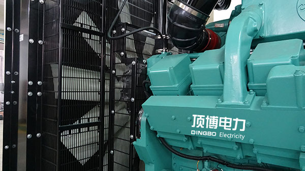 關于柴油發(fā)電機組冷卻系統(tǒng)，選擇風冷or水冷？